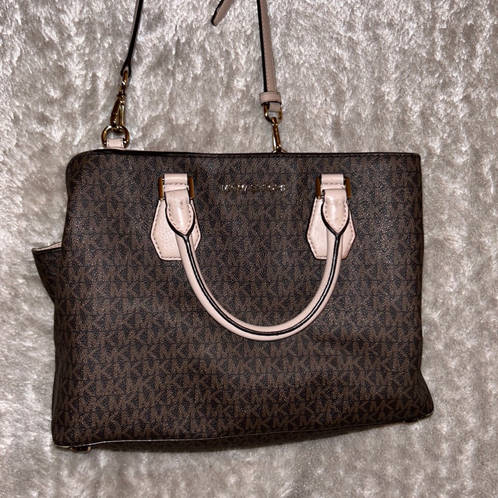 Used Michael kors purse